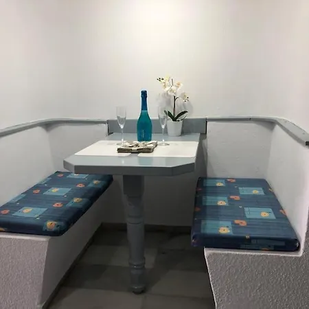 Club Atlantis 160 - Playa De Americas Appartement