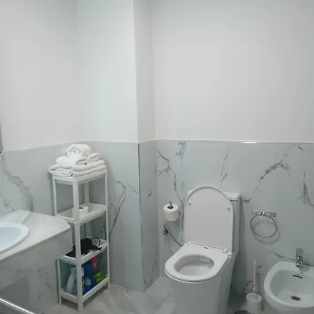 Club Atlantis 160 - Playa De Americas Apartamento *